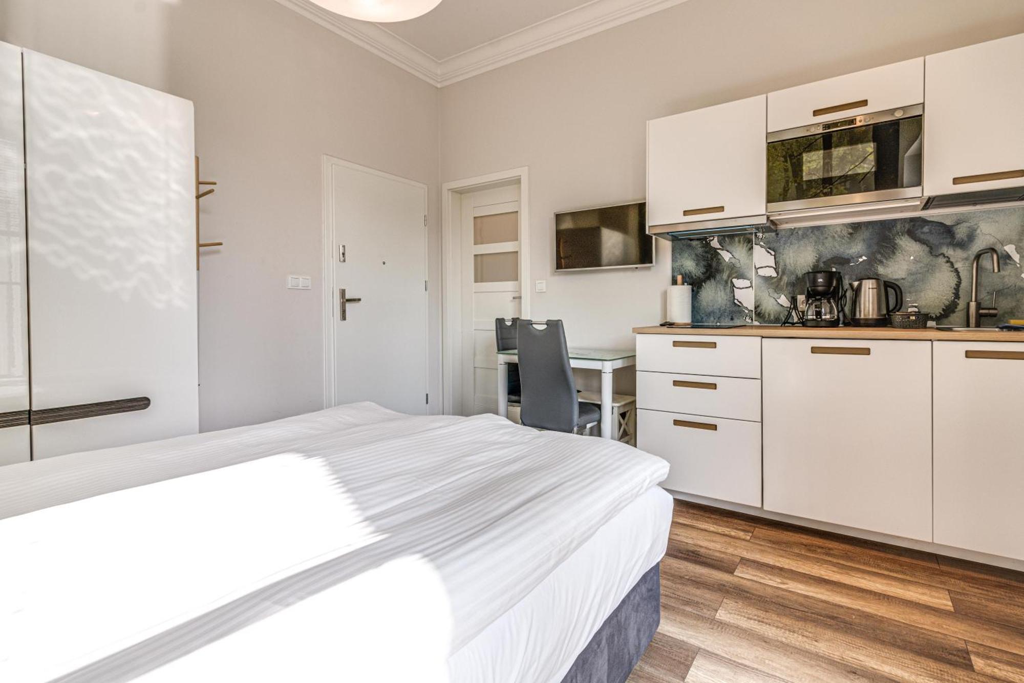 Rentplanet - Apartamenty Ksiecia Witolda ヴロツワフ エクステリア 写真